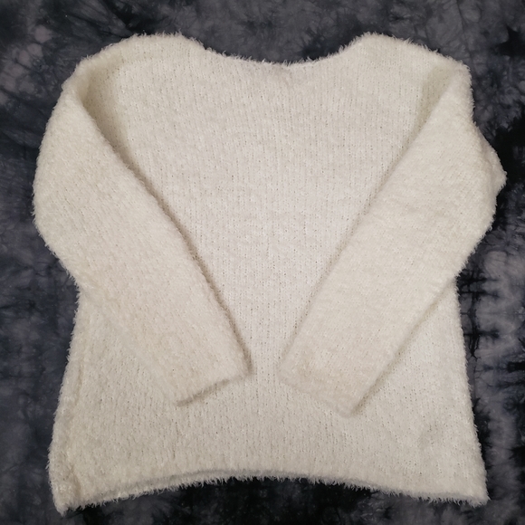 Lou & Grey White Fuzzy Soft Knit Warm Sweater - Picture 7 of 8